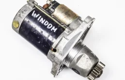 Стартер для Toyota RAV4 2010 года на фотографиях