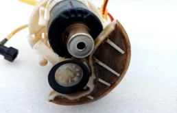 Топливный насос для Audi Q7 на фотографиях