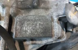 АКПП для Mazda Premacy 2000 года на фотографиях