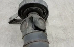 Карданный вал задний для Volvo XC90 2010 года на фотографиях