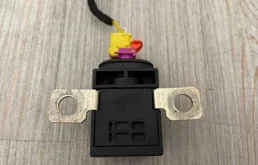 Аккумулятор для Audi Q7 2007 года на фотографиях