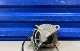 Стартер для Citroen Berlingo 2014 года на фотографиях