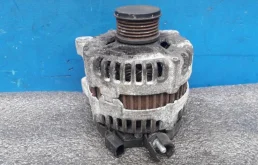 Генератор для Ford C-Max на фотографиях