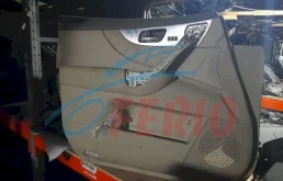 Двери для Infiniti FX 2014 года на фотографиях