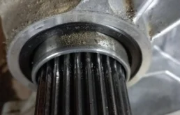 Раздатка для Nissan X-Trail 2001 года на фотографиях