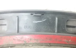 Молдинг крыла передний левый для Audi Q3 на фотографиях