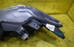 Фары для Mazda CX 5 2018 года на фотографиях