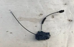 Замок задней правой двери для Nissan Tiida SC11 Седан 2007-2014