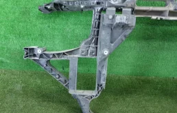 Панель радиатора (телевизор) для BMW X3 2008 года на фотографиях