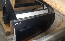 Двери для Opel Insignia на фотографиях