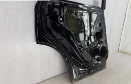 Дверь задняя левая для Subaru Forester на фотографиях