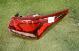 Фонарь внешний правый для Hyundai Solaris 2021 года на фотографиях