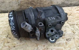 Компрессор кондиционера для Toyota Land Cruiser 2001 года на фотографиях