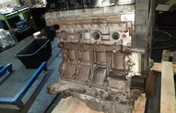 Двигатель без навесного для Rover 45 на фотографиях