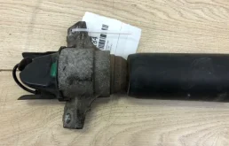 Амортизатор задний правый для Audi Q7 на фотографиях