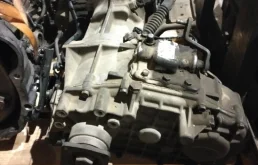 МКПП для Kia Carnival 2002 года на фотографиях