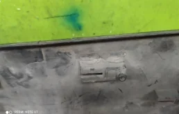 Молдинг двери передний правый для Audi Q7 2009 года на фотографиях