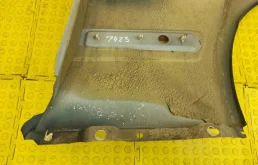 Крыло левое для Mercedes-Benz E class 2000 года на фотографиях