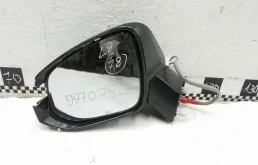 Зеркало боковое левое для Toyota RAV4 2021 года на фотографиях