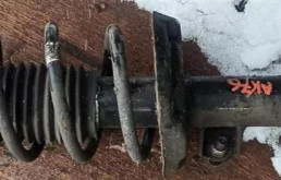 Амортизатор передний правый для Opel Zafira C 2011-2015