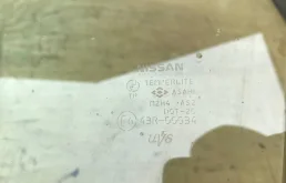 Стекло двери заднее правое для Nissan Qashqai 2011 года на фотографиях