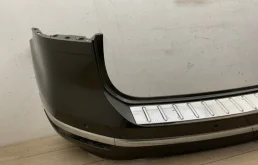 Бампер задний для Volkswagen Touareg 2018 года на фотографиях