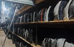 бампер передний, бампер задний в отличном состоянии