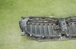 Воздуховод радиатора левый верхний для BMW 3er на фотографиях