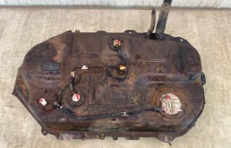 бензобак (MN120047) для Mitsubishi Outlander 1 CU0W 2002-2009