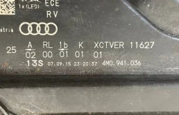 Фара правая для Audi Q7 2015 года на фотографиях