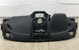 Подушка безопасности пассажира для Subaru Forester на фотографиях