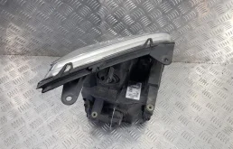 Фара правая для Ford Transit на фотографиях