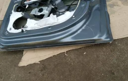 Двери для Citroen Berlingo 2021 года на фотографиях