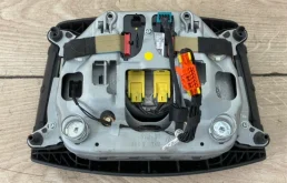 Подушка безопасности водителя для Volkswagen Touareg на фотографиях