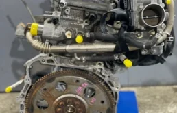 Двигатель без навесного для Toyota Opa на фотографиях