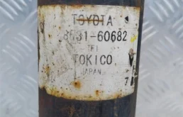 Амортизатор задний правый для Toyota Land Cruiser на фотографиях