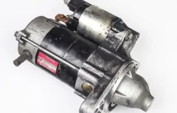 Стартер для Toyota Corolla на фотографиях