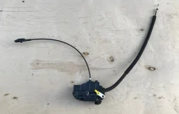 Замок двери передний левый в сборе для Nissan Micra K12 5dr 2002-2010