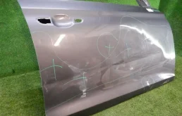 Дверь передняя правая для Hyundai Solaris на фотографиях