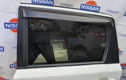 Дверь задняя левая для Nissan Note на фотографиях