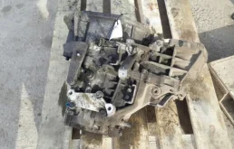 АКПП для Nissan X-Trail 2008 года на фотографиях