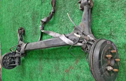 Задняя балка для Toyota Corolla на фотографиях