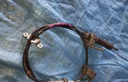 Трос управления АКПП для Honda HR-V 2006 года на фотографиях