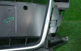 Решетка радиатора для Audi Q3 2017 года на фотографиях