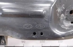 Подрамник двигателя для Hyundai i40 на фотографиях