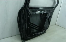 Двери для BMW 7er 1999 года на фотографиях