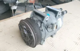 Компрессор кондиционера для Volvo XC90 2005 года на фотографиях