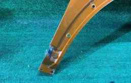 Крыло правое для Audi Q3 2011 года на фотографиях