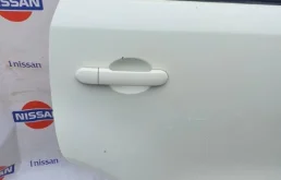 Дверь задняя правая для Nissan Note 2017 года на фотографиях