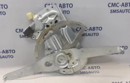 Стеклоподъемник передний левый для Volvo XC90 2014 года на фотографиях